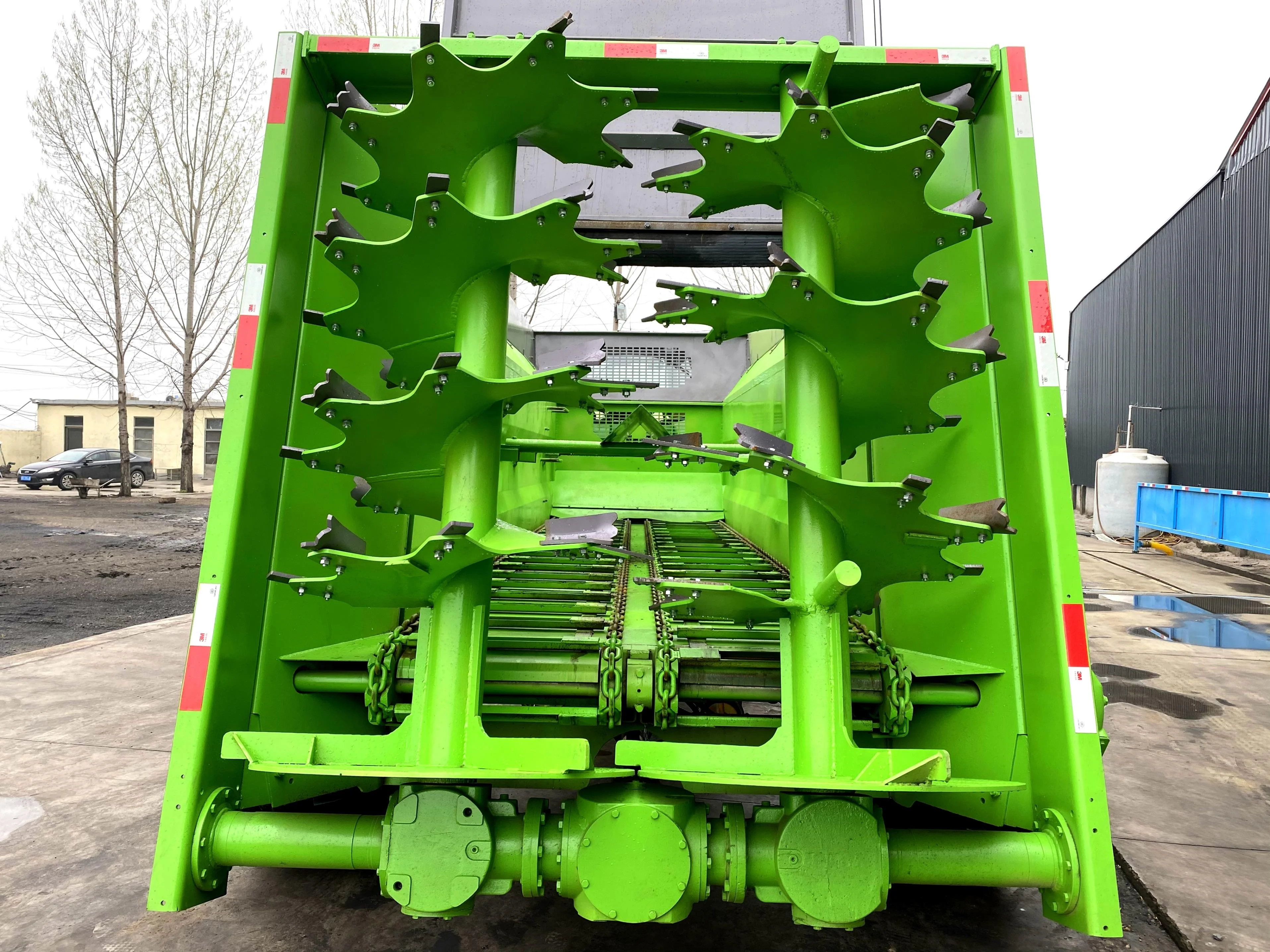 
Tractor Towable Organic Manure Fertilizer Spreader Muck Spreading Machinery 10CBM Two Shaft Vertical Spreaders 