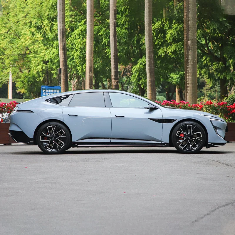 AVATR 12 650KM GT Performance Dual Motors EV Electric Car Conversion for Charger Station