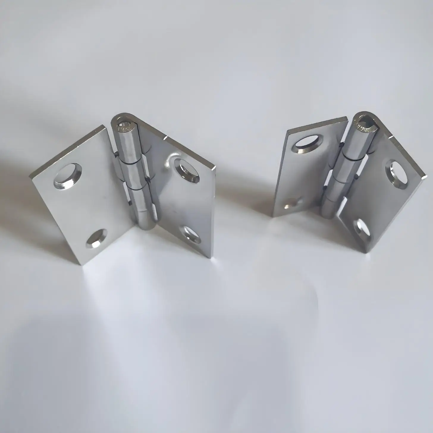 High Quality Kitchen Cabinet Folding Table Furniture Hinge Soft Close Cabinet Hidden Door Hinge