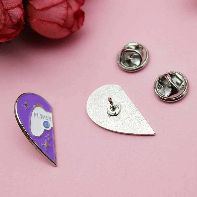 
Personalized Multi Style Heart Hard Enamel Brooch Lapel Pin Rainbow Coffin Feminism Fashion Creative Badge 