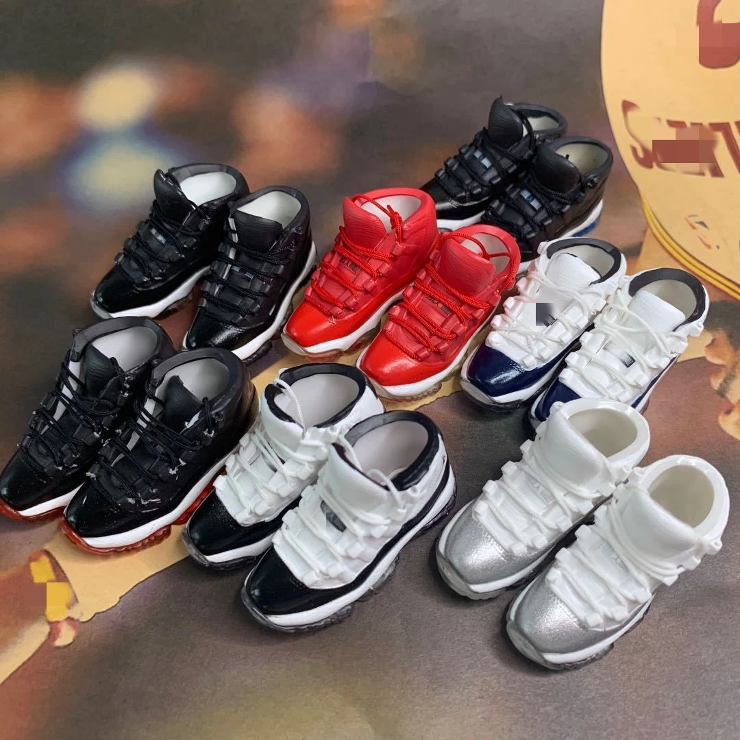 New arrival High quality fashionable dollhouse handmade miniature 1/6 bjd doll resin sport shoes mini sneaker for BJD dolls