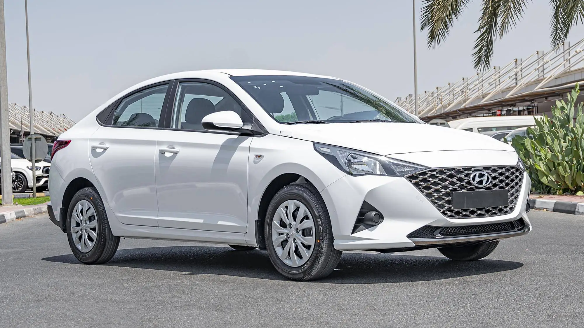 Недорогая шина Hyundai Accent 1 4 P готова к отправке
