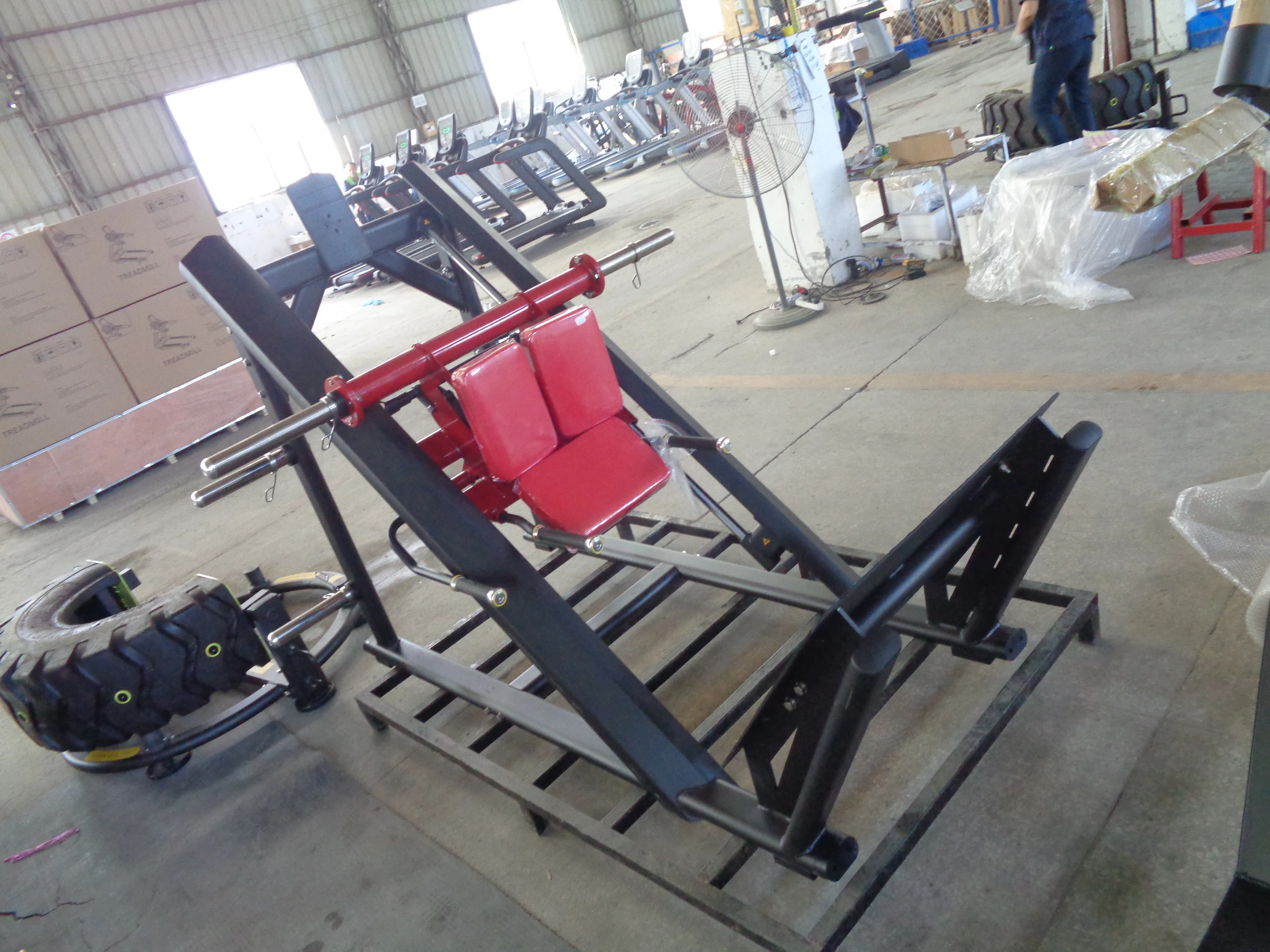 ISO9001 Factory Strength Training Plate Loaded MND FITNESS Gym Equipment Linear Hack Squat Machines