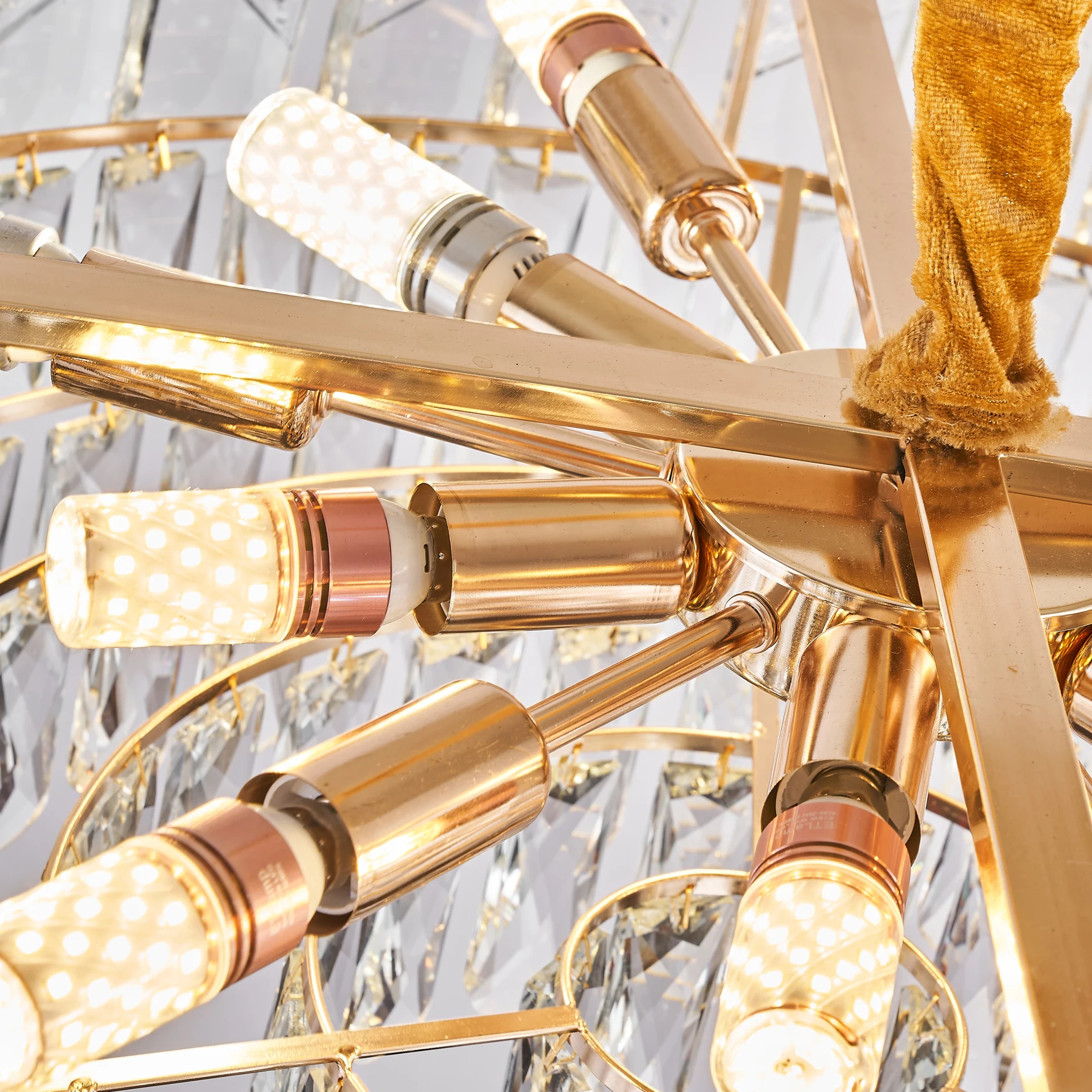 Light Color Yellow Dining Table Large Crystal Ceiling Chandelier