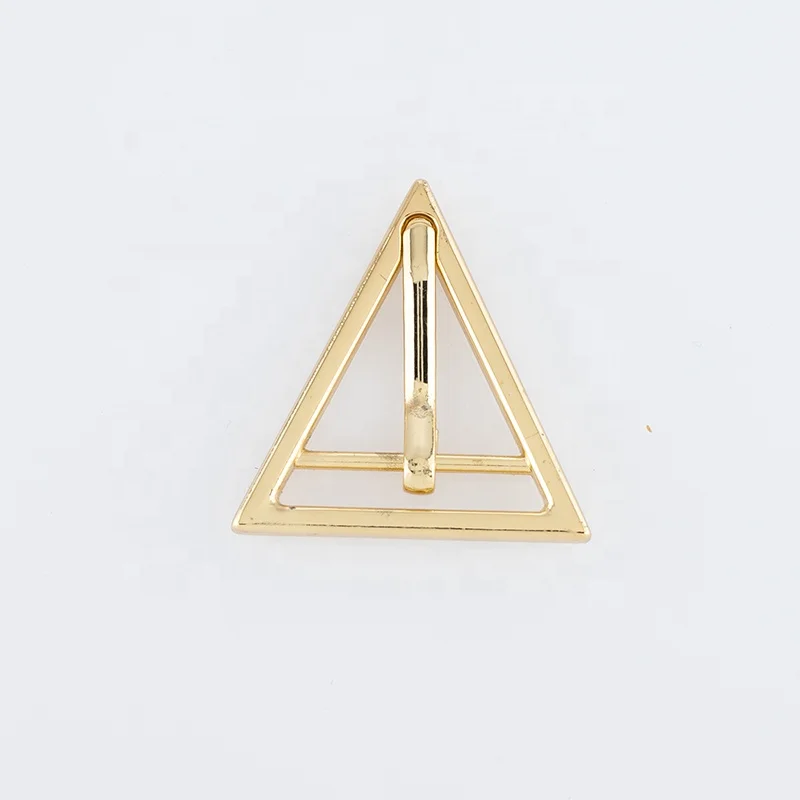 Triangle pin center bar metal buckles