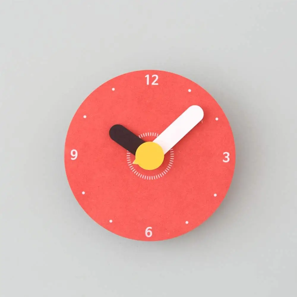 2023 New Design Fashion Nordic Mdf Wood Green Wall Clock Custom Logo Brief Wooden Round Simple Small Clock
