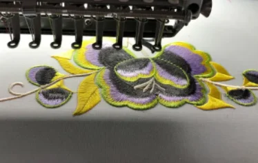 Colorful  100% Polyester Quilting Sewing Embroidery Thread 20/3 30/3 40/3 210/3 40/2 150/3