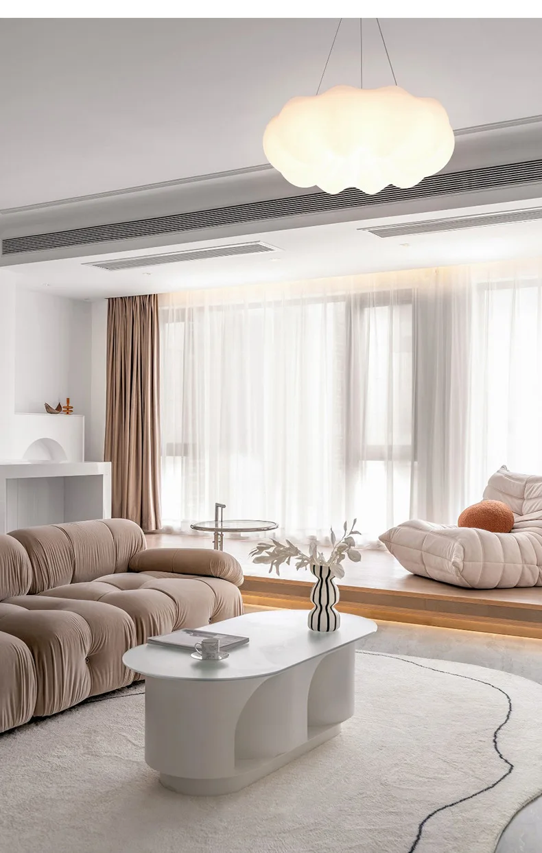 The rain curtain applicable to the new home or hotel is not transparent and the Nordic window screen