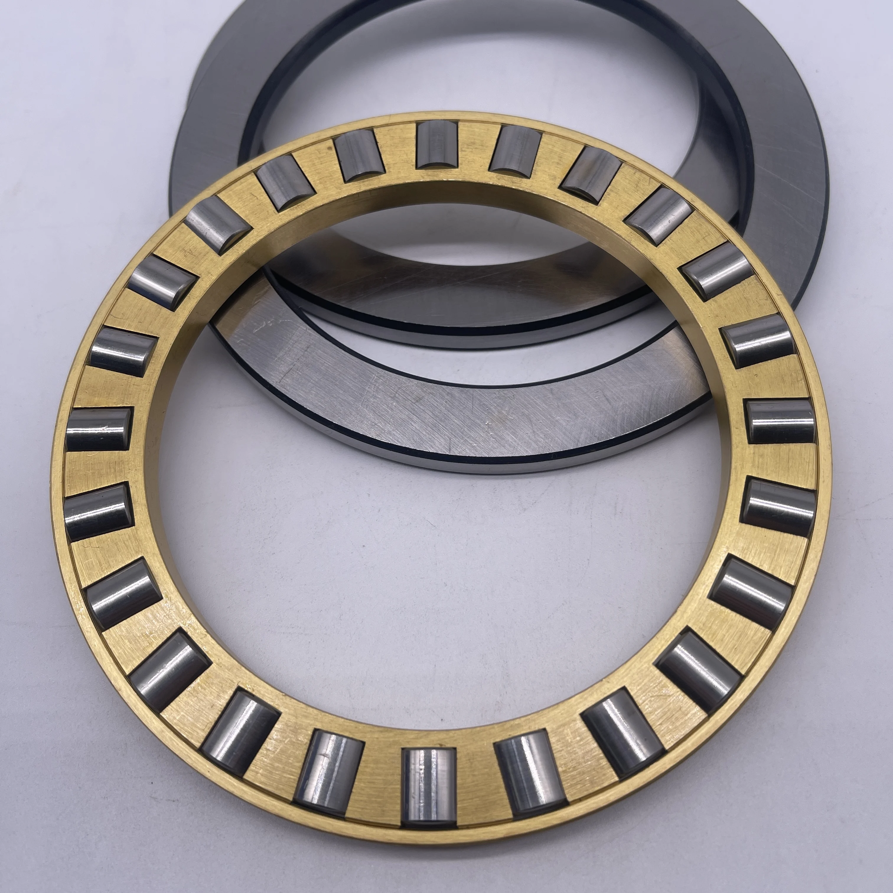 Made in China  LQB brand  top quality  cylindrical  Thrust  Roller Bearing  81206  for machine/drill/ industry
