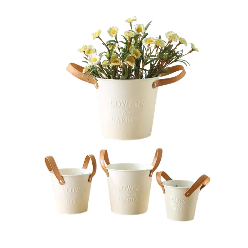 Farmhouse Style Home Decoration Metal Container Bucket Planter with Handles Garden Flower Pot Decor