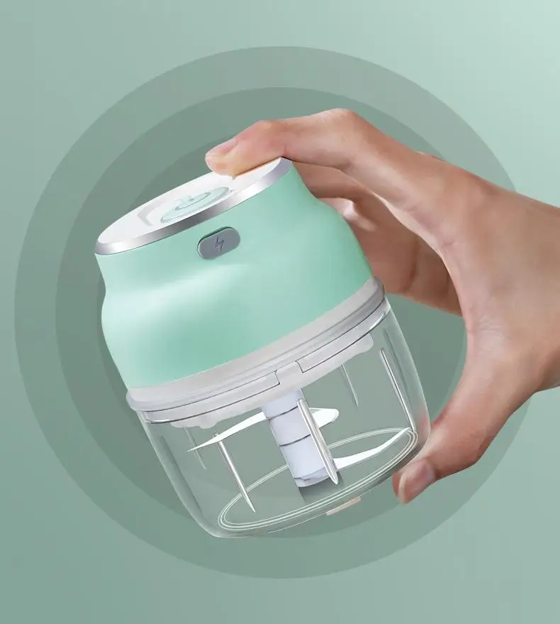 Multifunctional 250ml Rechargeable Portable And Cordless Mini Food Processor Electric Garlic Chopper