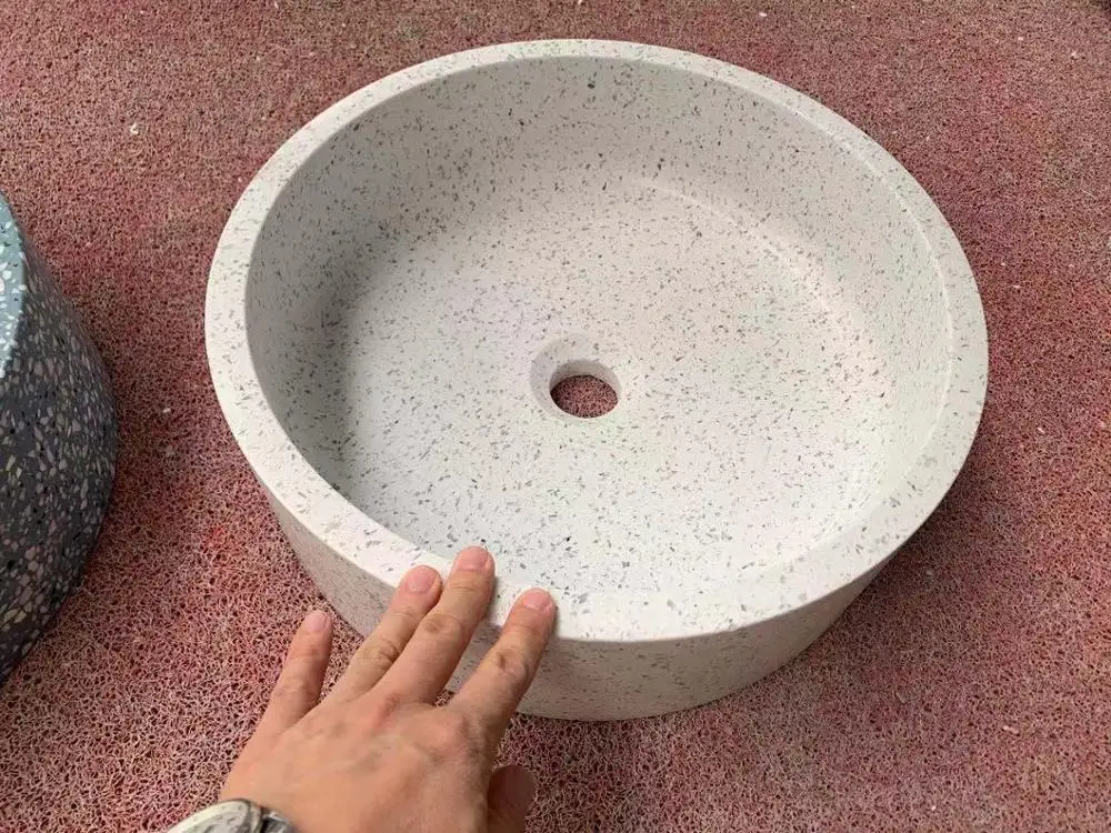 Epoxi Polishing Terrazzo Table And Sink