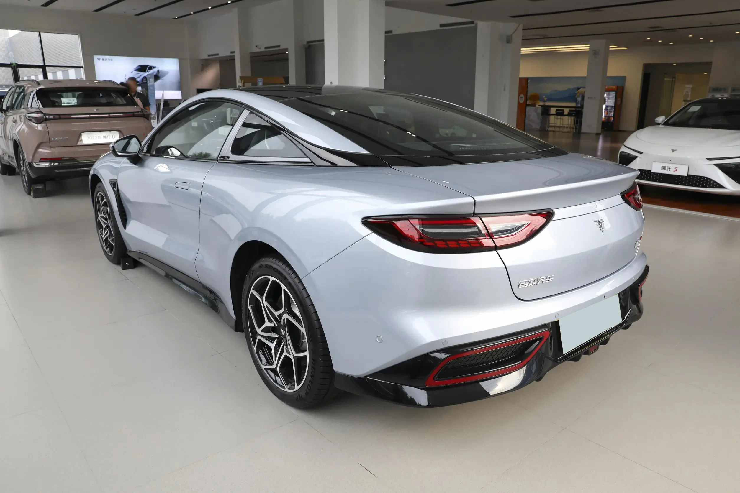 High Quality New Electric Cars Neta GT Sports Car 2-Door 4-Seater 560km Long Range New China Electric Car In Pakistan For Sale