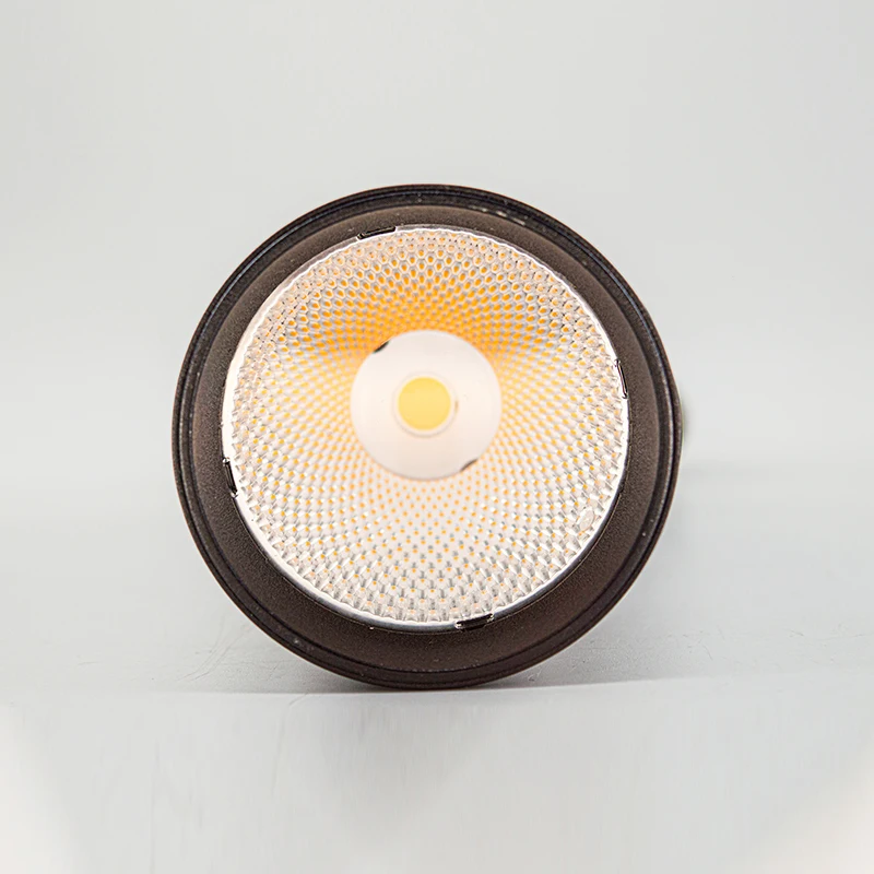  High Quality Aluminum Magnetic Indoor 24v LED Track Focus Lighting Fixture Spot Light with