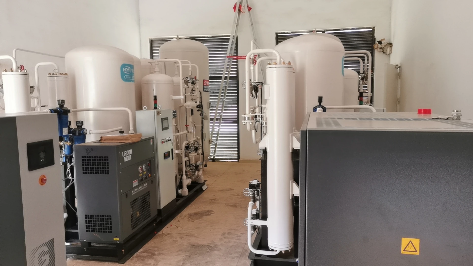 Mobile Oxygen Generator Plant Medical Oxygen Generator Machine for Hospitals