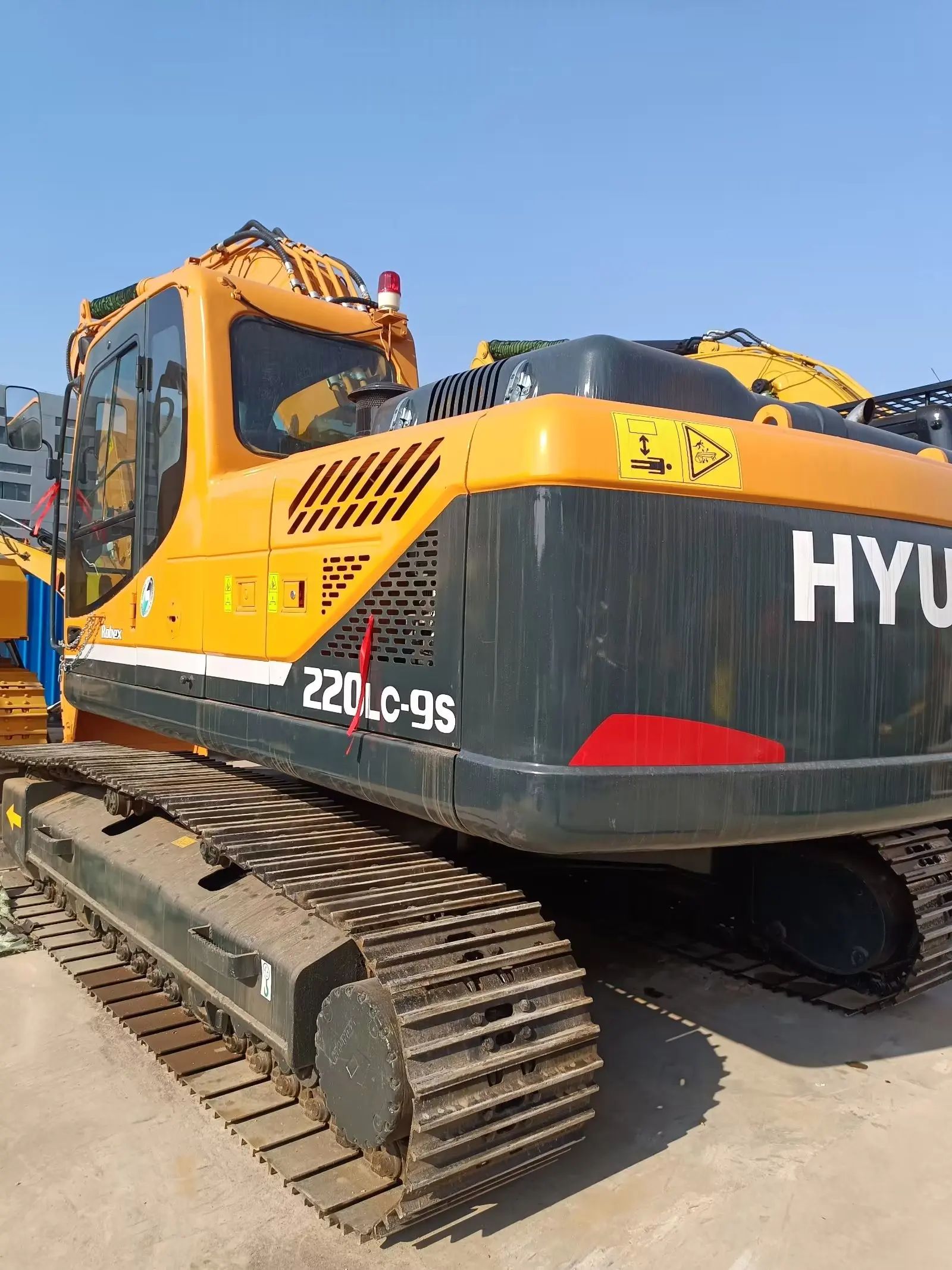 Вторая рука Hyundai r220LC-9S HYUNDAI r210w-7 210w-9 в хорошем состоянии Низкая цена для продажи