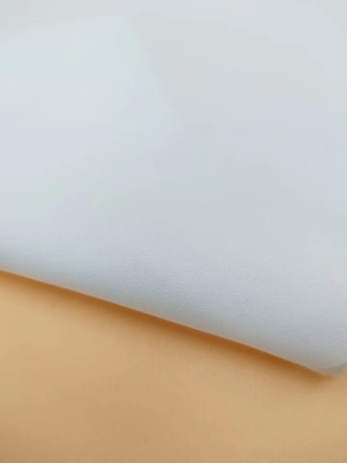 Hot sale wholesale 100% polyester Natural white satin lining fabric for wedding dress