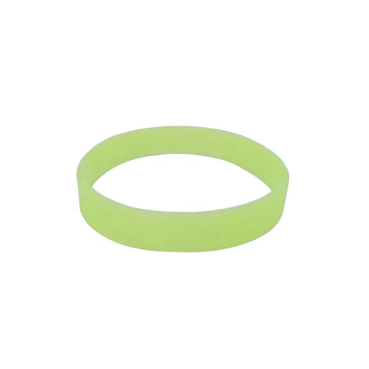 Custom Color & Logo Luminous Silicone Wristband Night Gleamy Bracelet Fluorescent Wrist Band for Event Concert Club