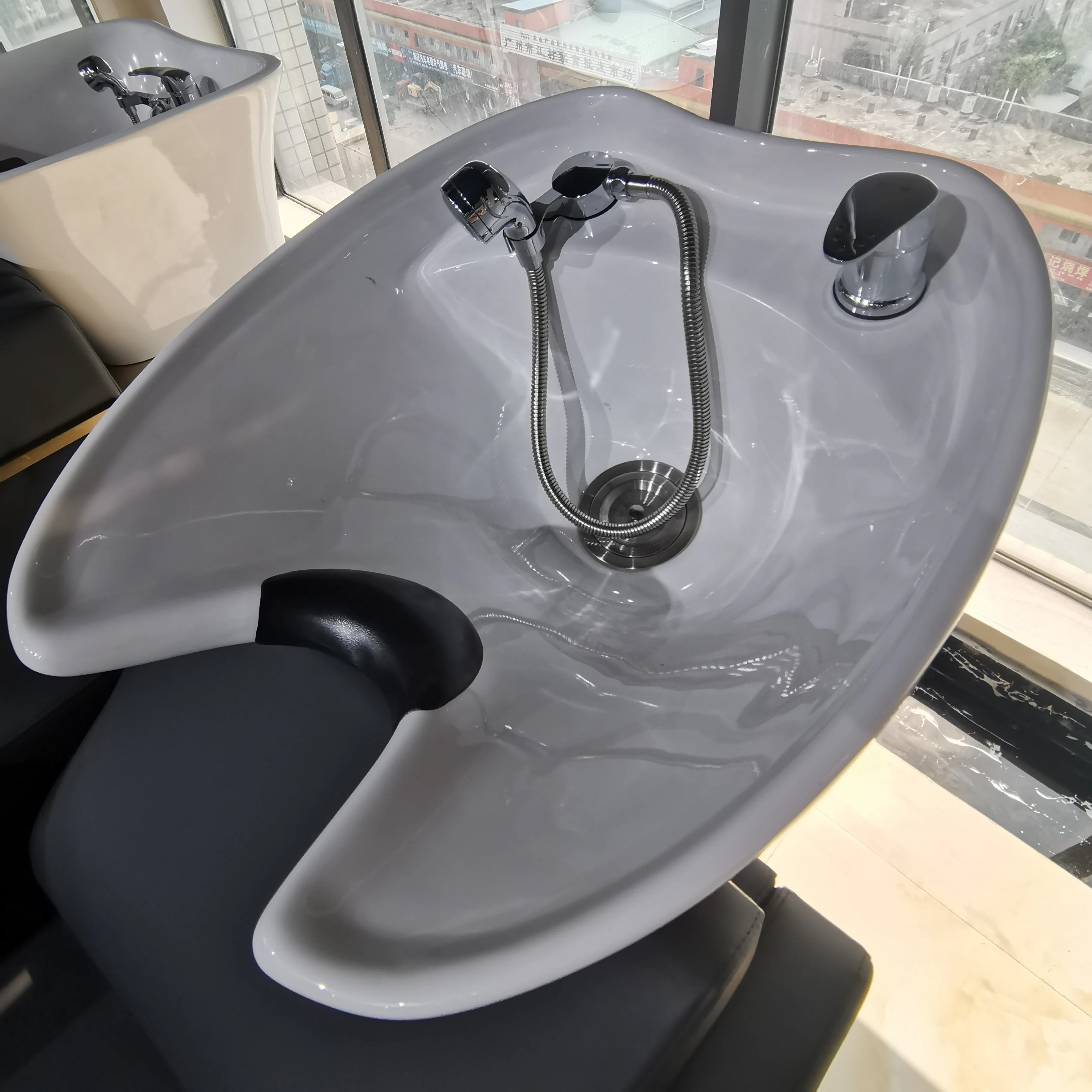 Sulin hot sale modern salon beauty black sitting hair backwash salon shampoo bowl chair furniture unit