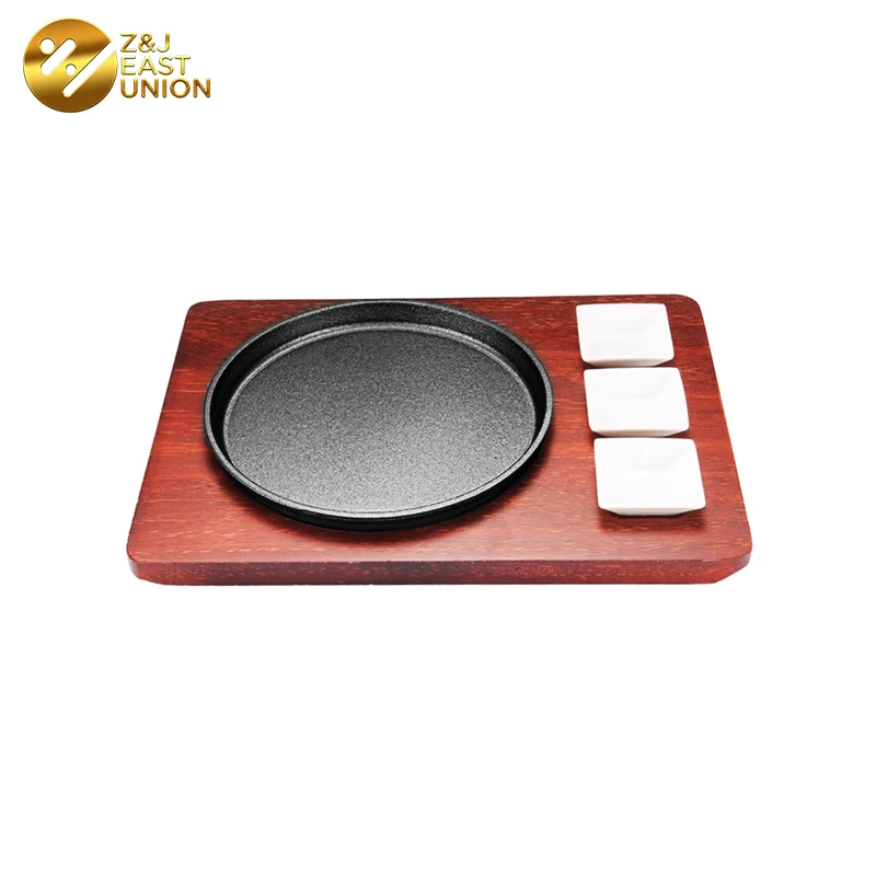 Cast iron cookware fajita platter serving plate sizzling steak pan set with luxury red wooden tray