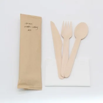 Eco-friendly Reusable Wood Cutlery 16CM Fork ,16CM Spoon, 16.5CM Knives Disposable Dinnerware Set With Cutlery