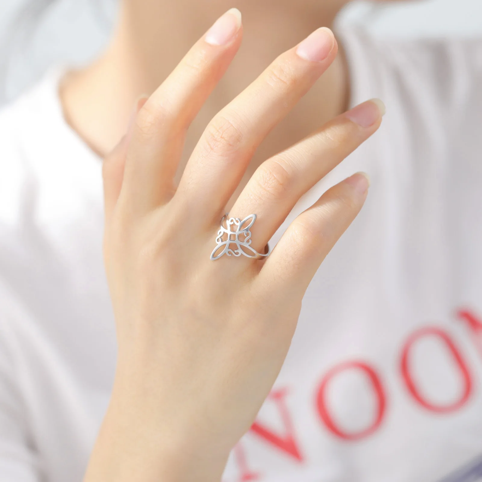 2024 New Stainless Steel Witch Jewelry Rings Non Tarnish Waterproof Gold Plated Magic Witch Knot Ring