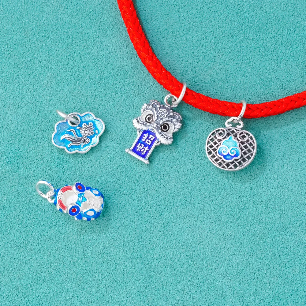 S999 Silver Tiger Head Dance Lion Pendant with Safety Lock DIY String for Dance Footwear Accessories-Guofeng Chinese Style