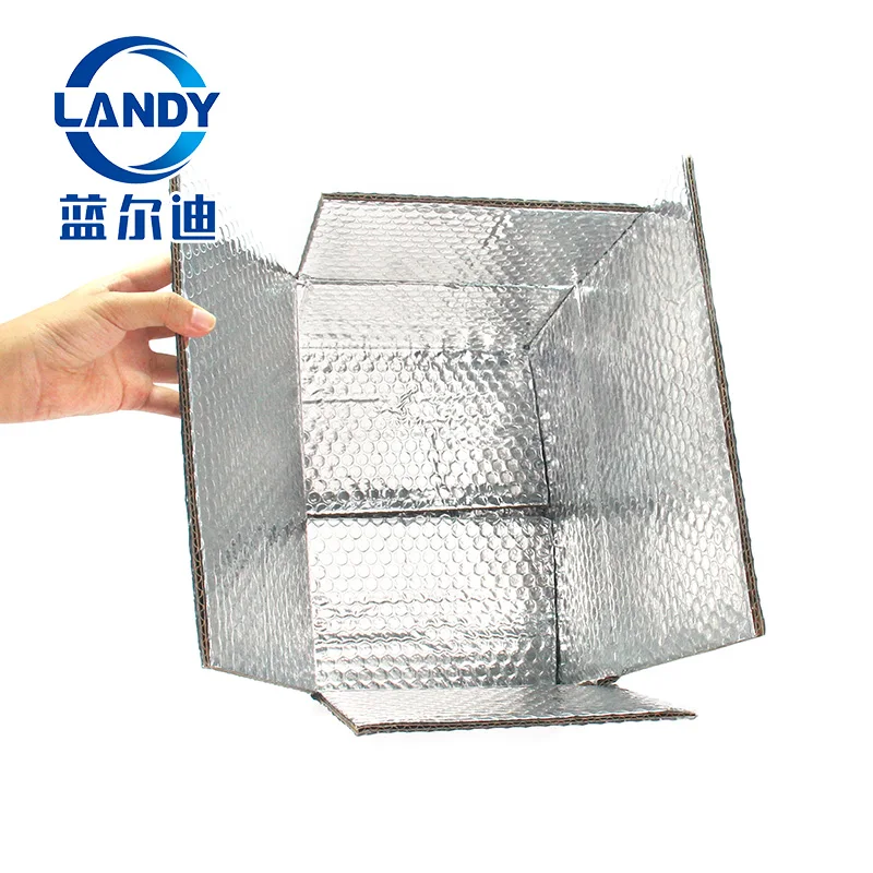 Frozen fresh fish paper packaging shipping fish box overnight in hot weather