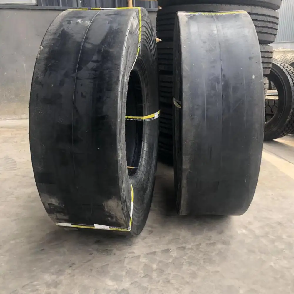 high quality road roller tire 900-20 1100-20 13/80R20 C-1 smooth pattern bias otr tyres