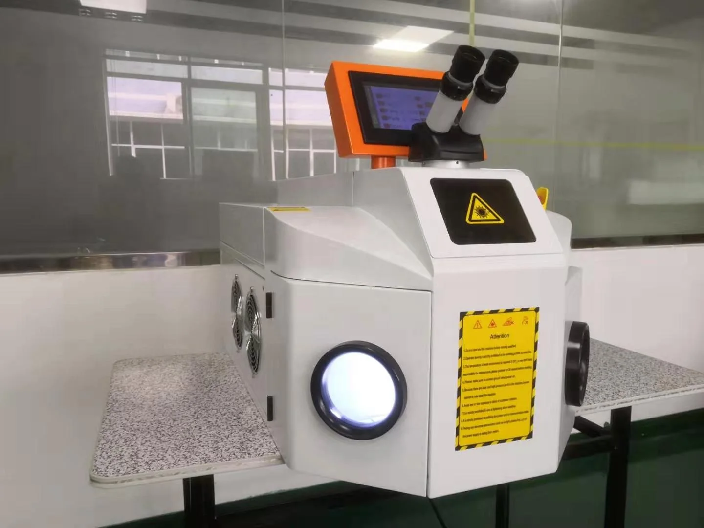 High Quality Hot Sale Desktop Jewelry Laser Welding Machine 200w for Jewelry Welding  YAG laser weld 200W laser jewelry