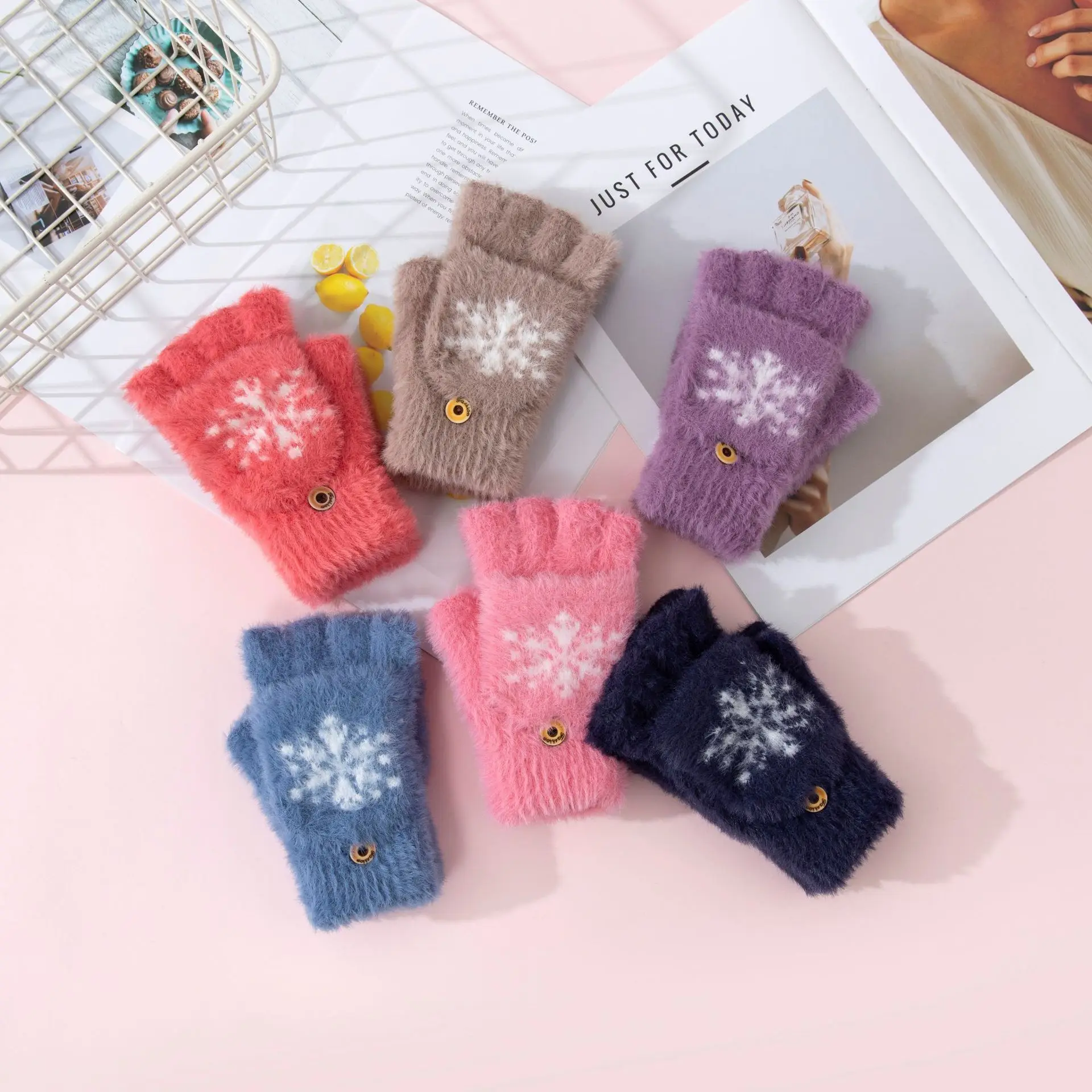 Winter Woolen Fingerless Mittens Custom Knitted Convertible Flip Top Snowflake Mittens Gloves
