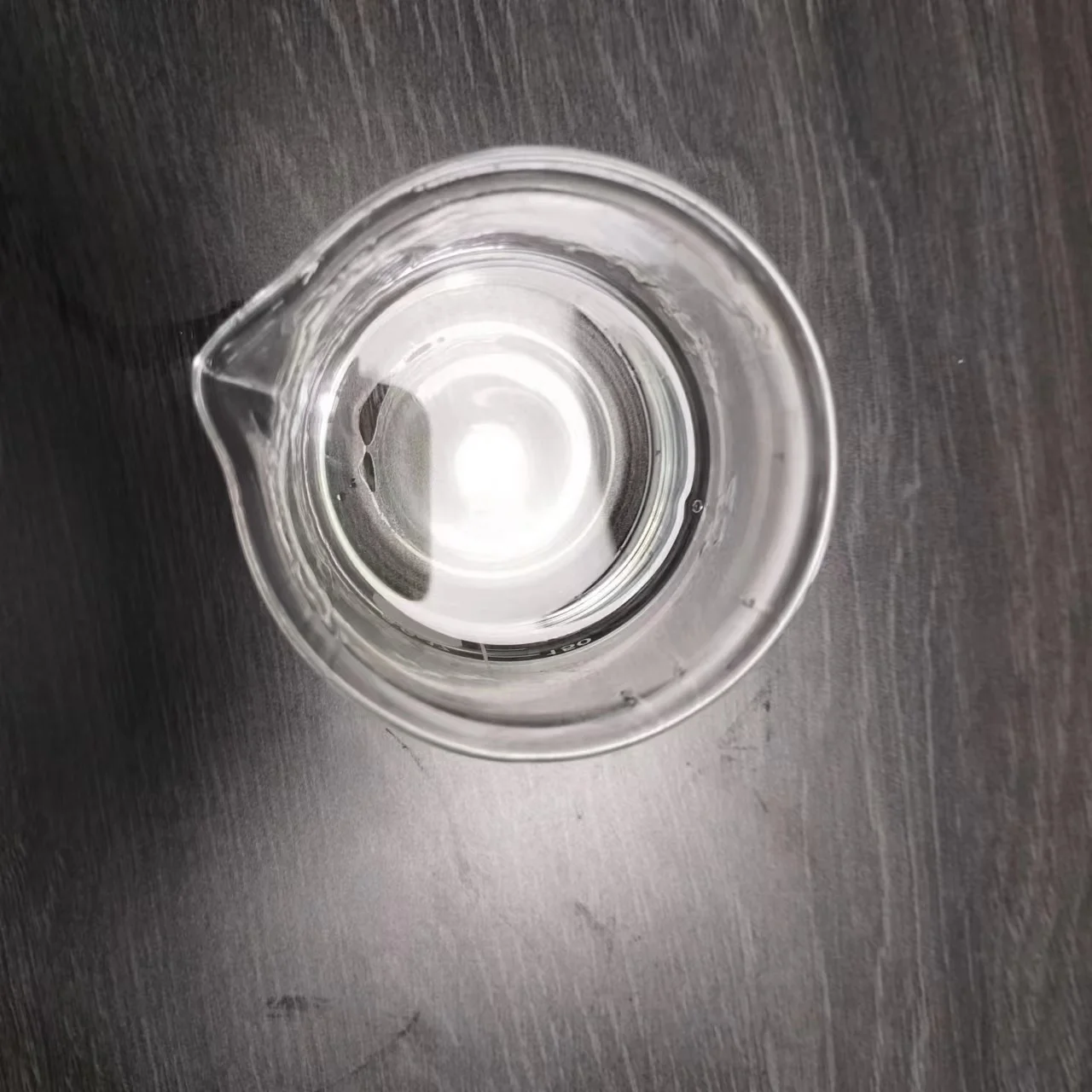 Hydrogen silicone oil are used as lubricants for machinery and equipment, reducing friction and wear-G