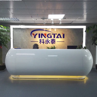 Factory wholesale touch screen clamshell mobile phones 4g android senior phone with GPS, SOS