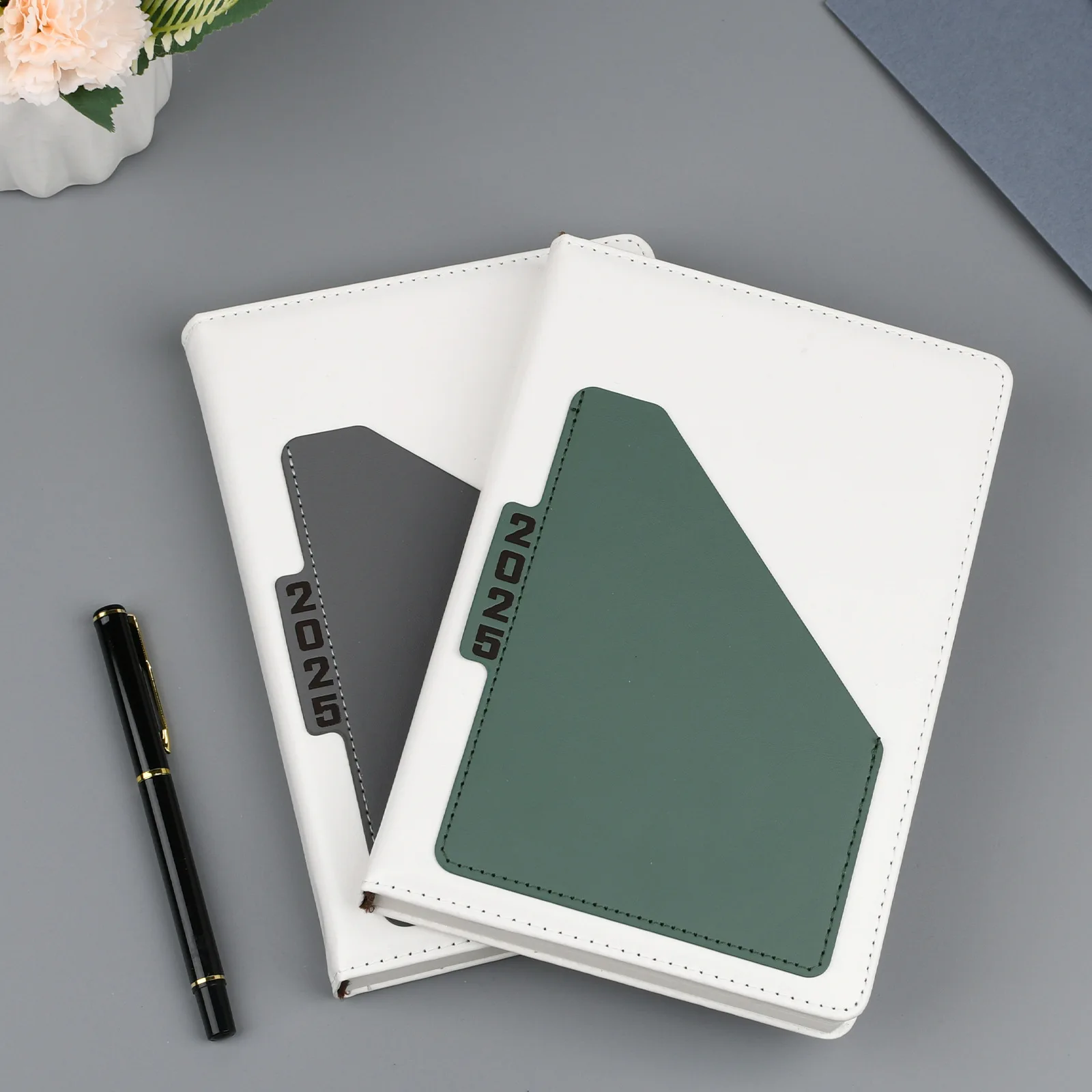 2025 Custom Printed Paper Classic Design Business agenda Top Pu Leather Diary Hardcover Journal Planner Notebook with pocket