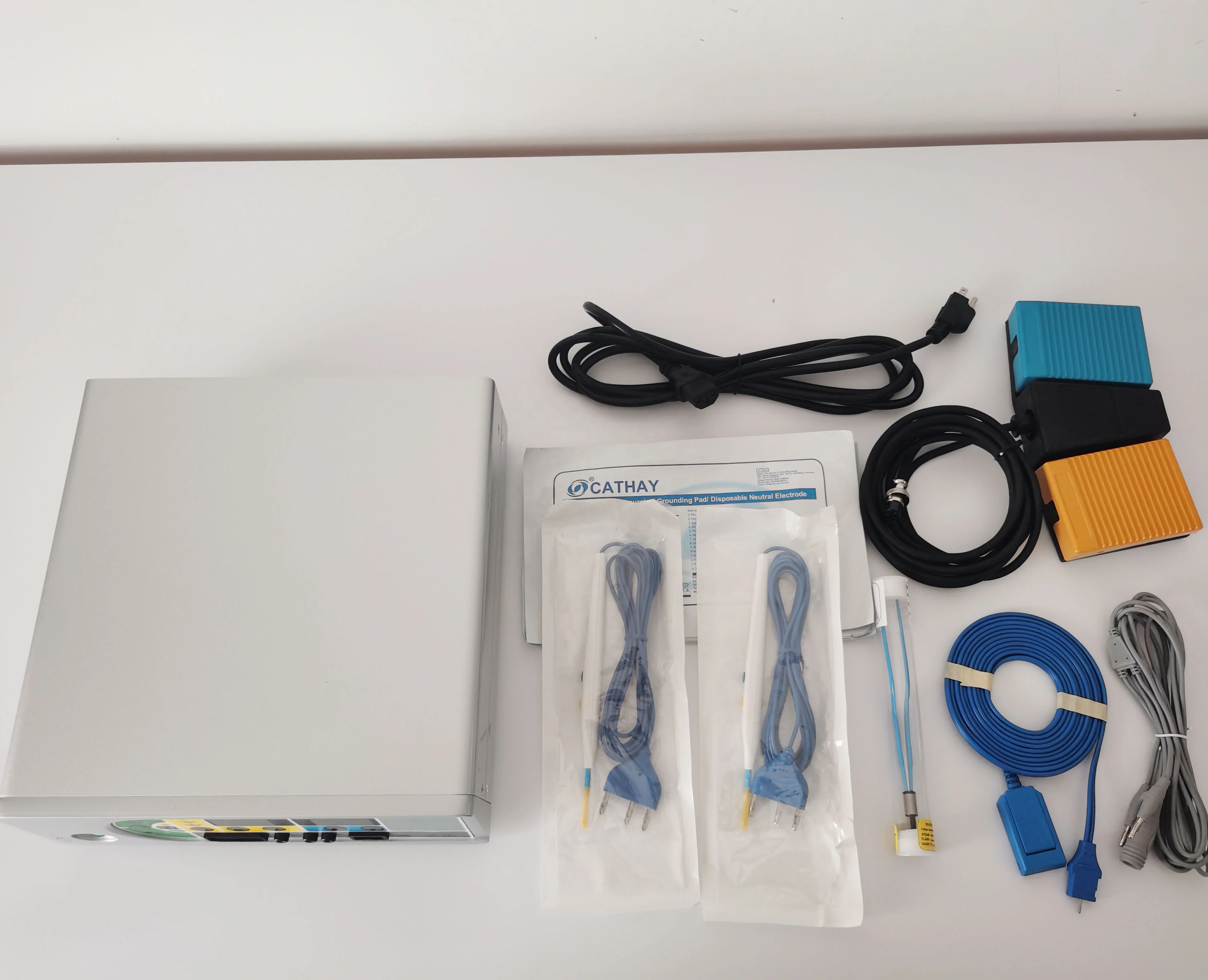 Veterinary Hot Sale Medical Hospital Equipment High Frequency Veterinary Surgical Cautery Electrosurgical Unit
