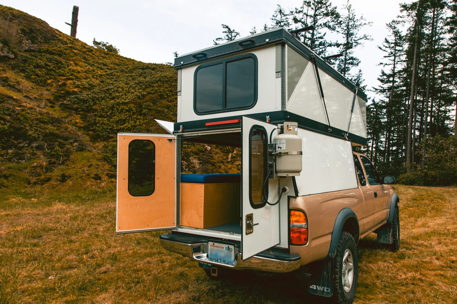 Caravan 4x4 RV Trailer Awning market Truck Camper Topper Overland Popup Pick-up Mini Tent Off-Road Slide On aluminum  Customized