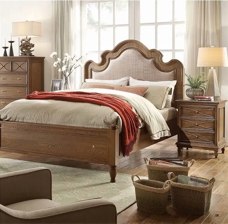 Factory wholesale customization Wooden royal deluxe double bed
