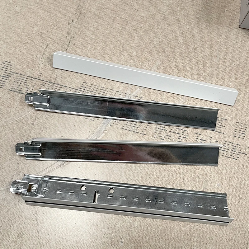 Suspended ceiling special for T-shaped steel material baking paint keel suspended ceiling