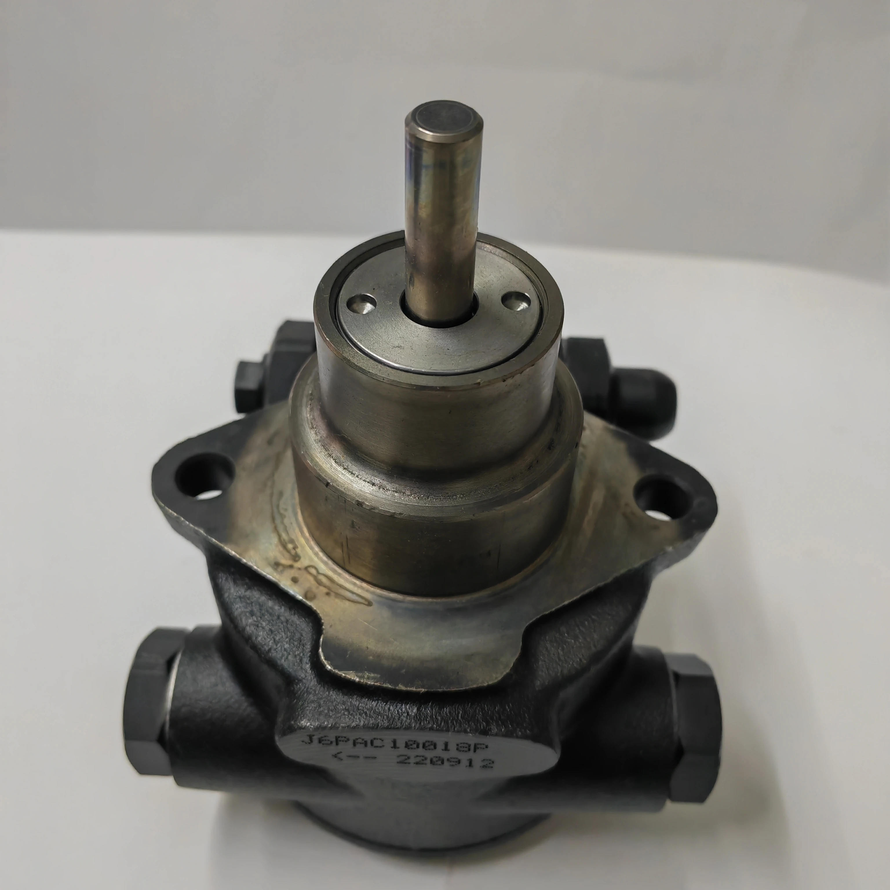 Original oil pump Santec oil pump burner heavy oil pump J6CCC J6CCEJ6PAC J7CCC J7PCC