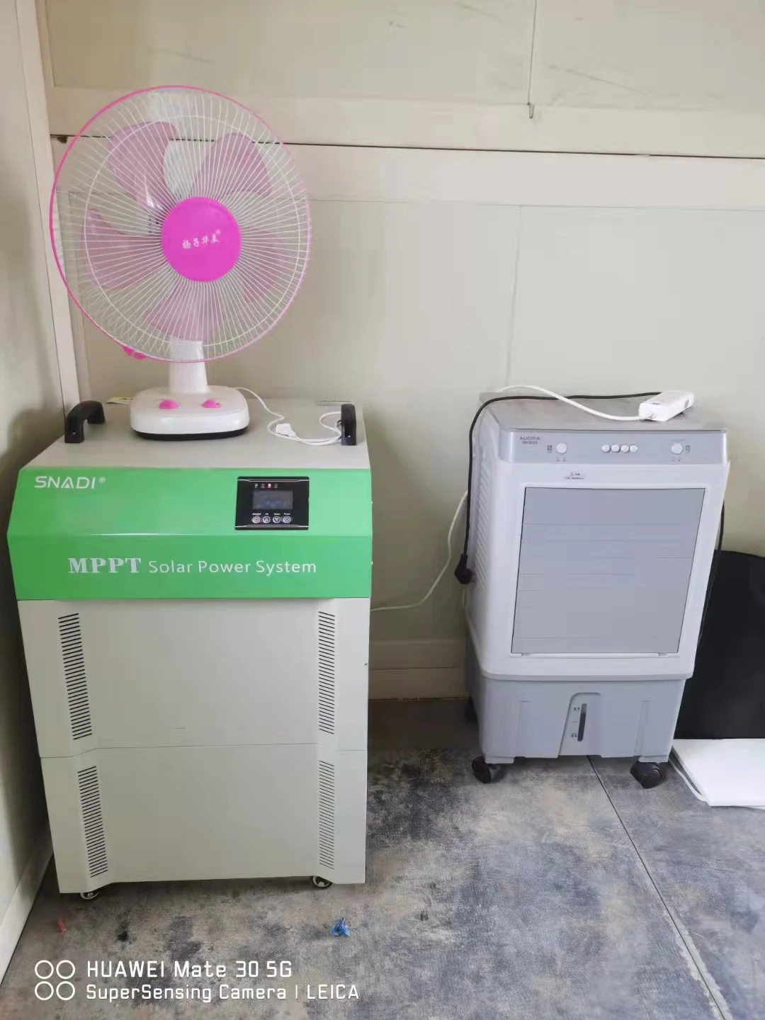 1KW 2KW 3KW Complete Solar Kit House using LifePO4 outdoor lithium battery portable home solar generator