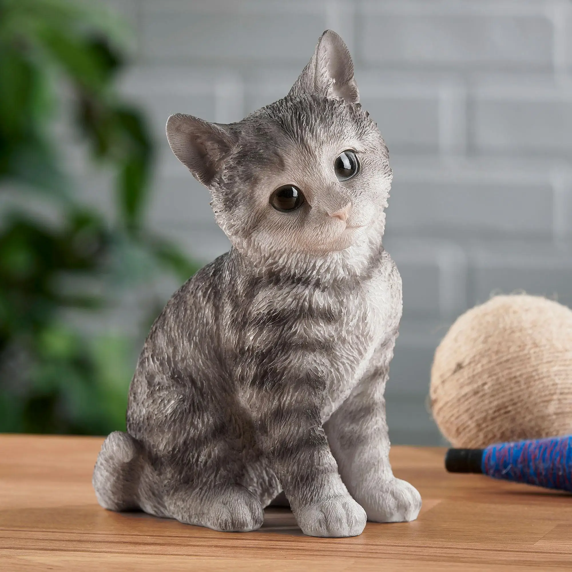 
Hot selling Amazon resin animal sculpture cute animal For Collectable Home Decoration figurine 