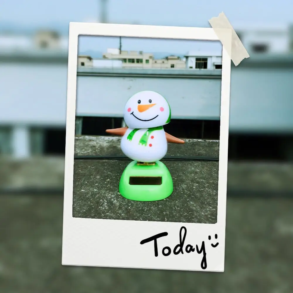 2024 Advertising Welcome Xmas Gift Novelty Business Giveaways Solar Energy Swing Shaking Head Toy Doll Room Car Party Decoration