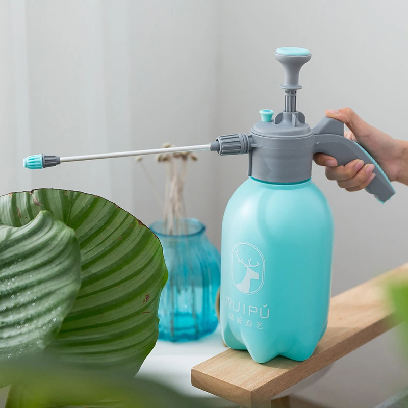 2L plastic high pressure garden water pump with sprayer garden tool water bottle sprayer for agriculture