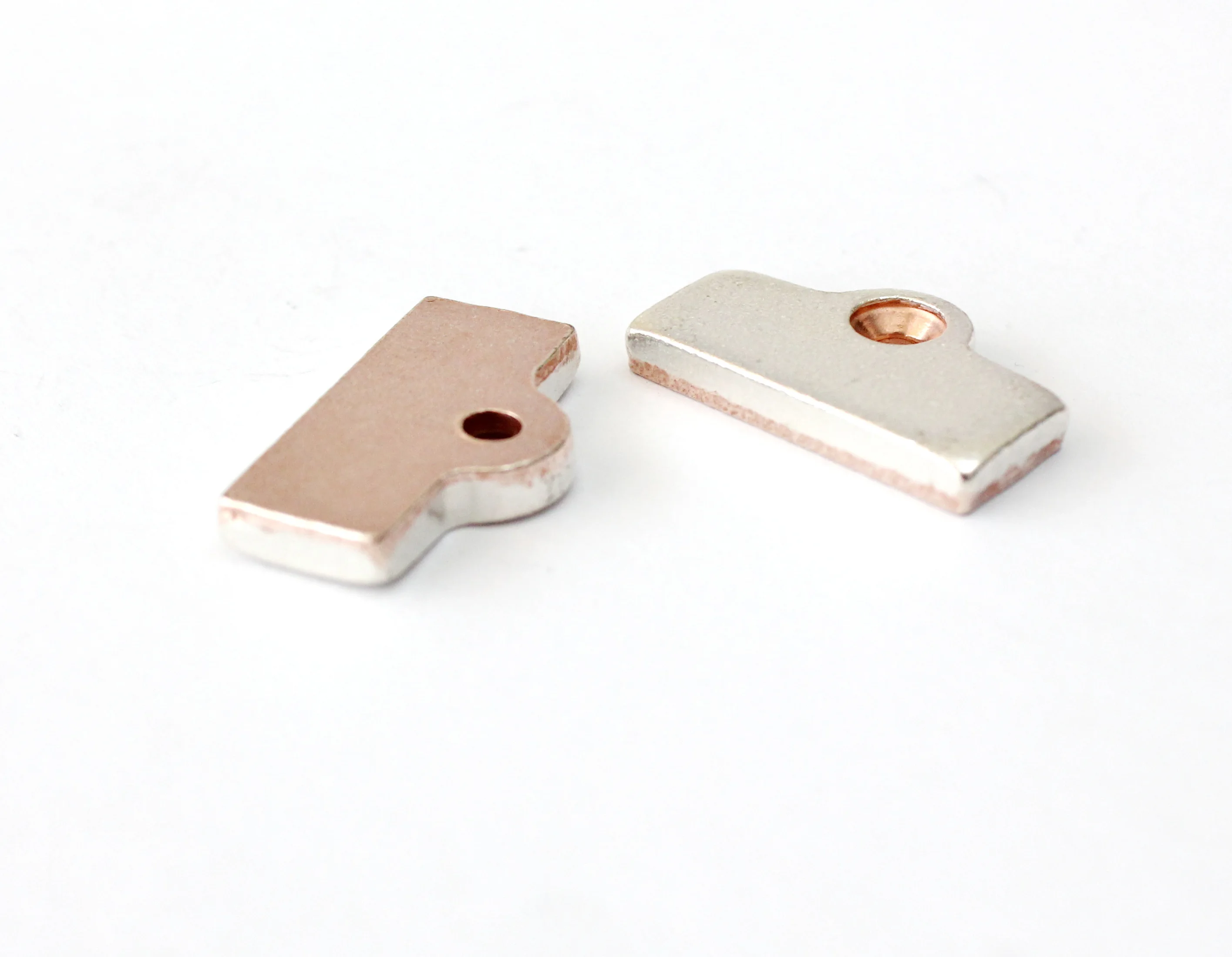 Ag/Cu contact sheets lock shape for elevator or relay