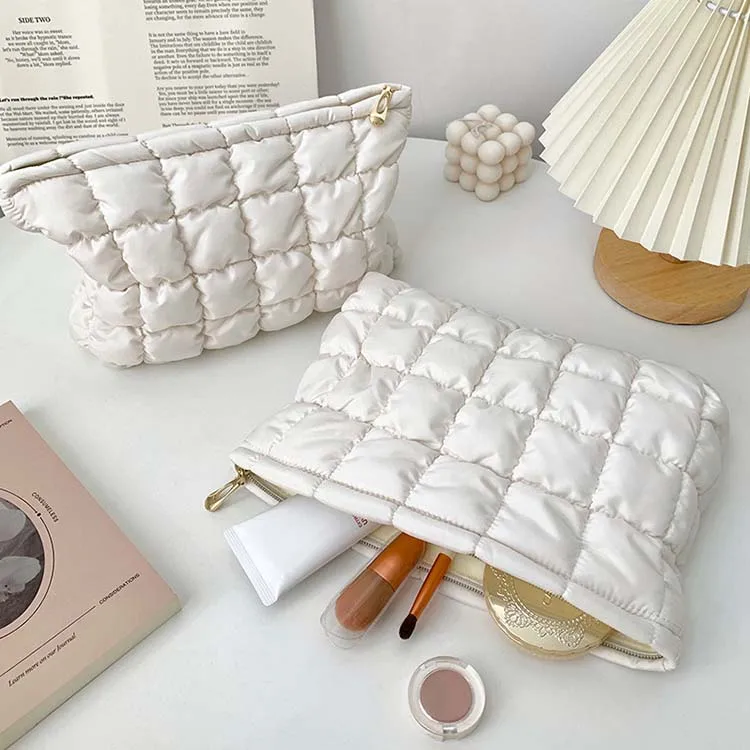 Padded Quilted Puffy Cotton Solid Color High Appearance Level Cream Color Cloud Puff Lipstick Brush Storage Cosmetic Makeup Bag