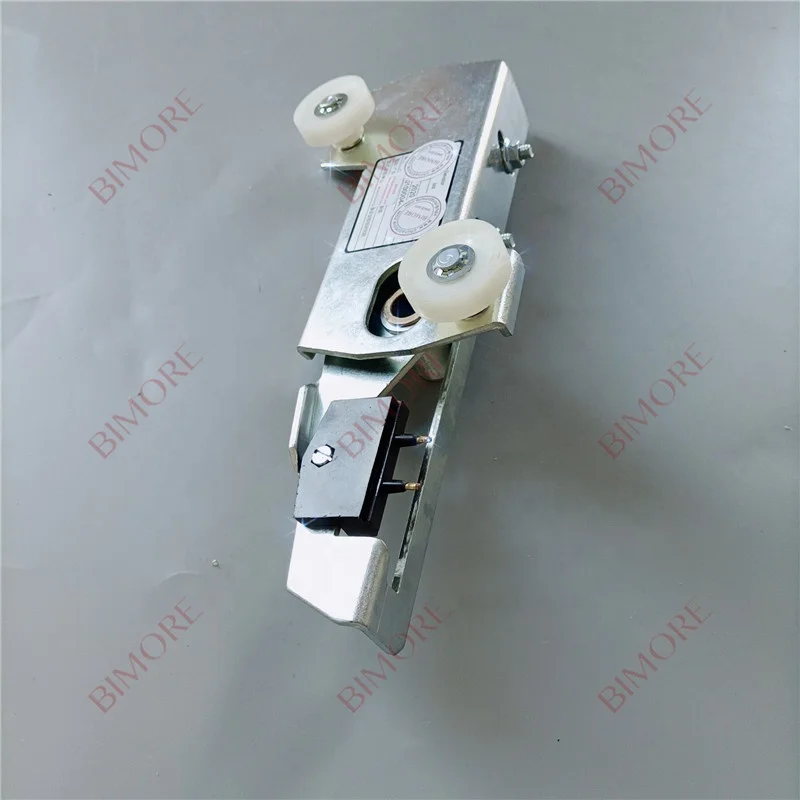 Elevator Landing Door Lock Device for K200 K300 Elevator Spare Parts