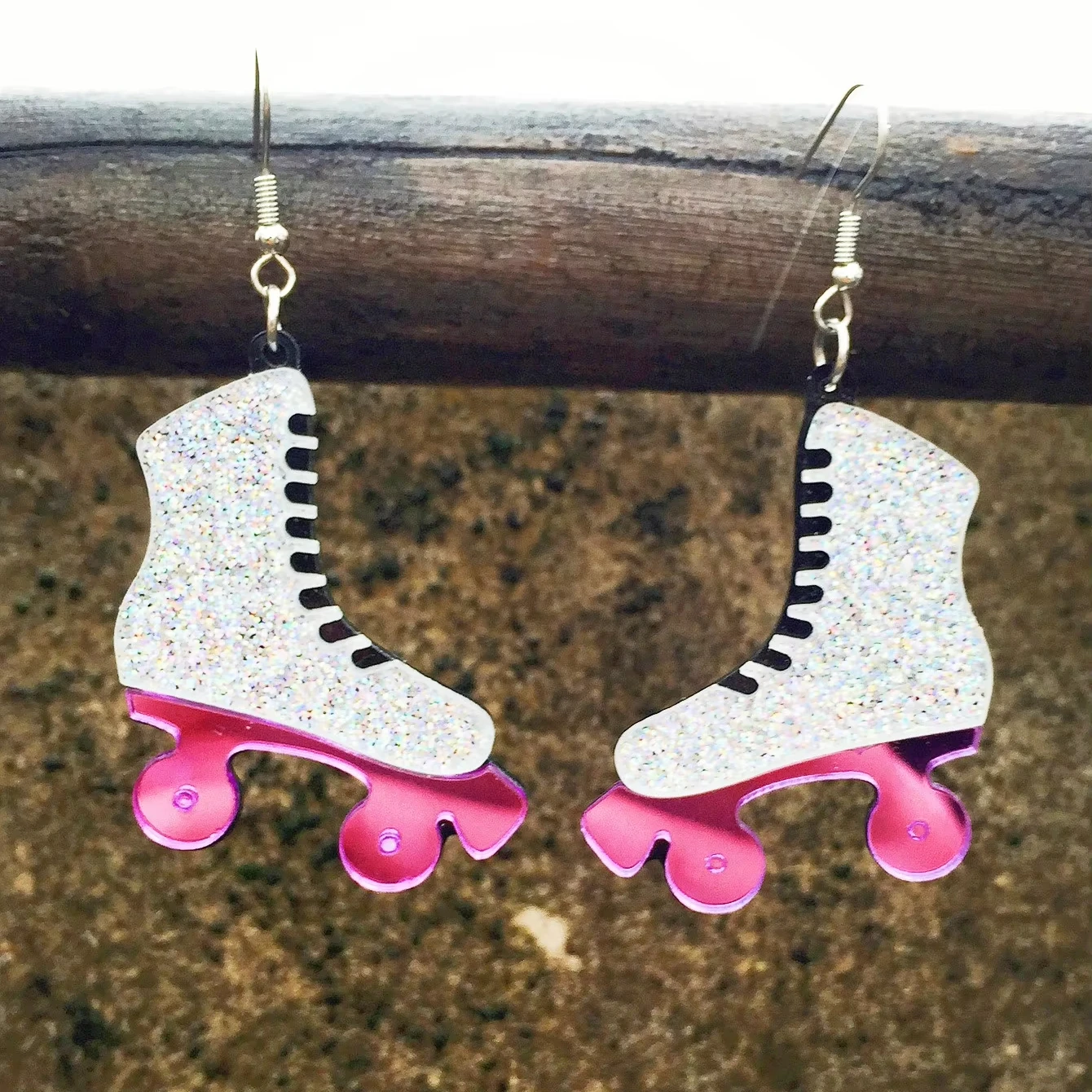 Stylish New Resin Silver Glitter Shoes Pendant Purple Mirror Earrings Jewelry Creative Roller Skates Acrylic Drop Earrings Gift