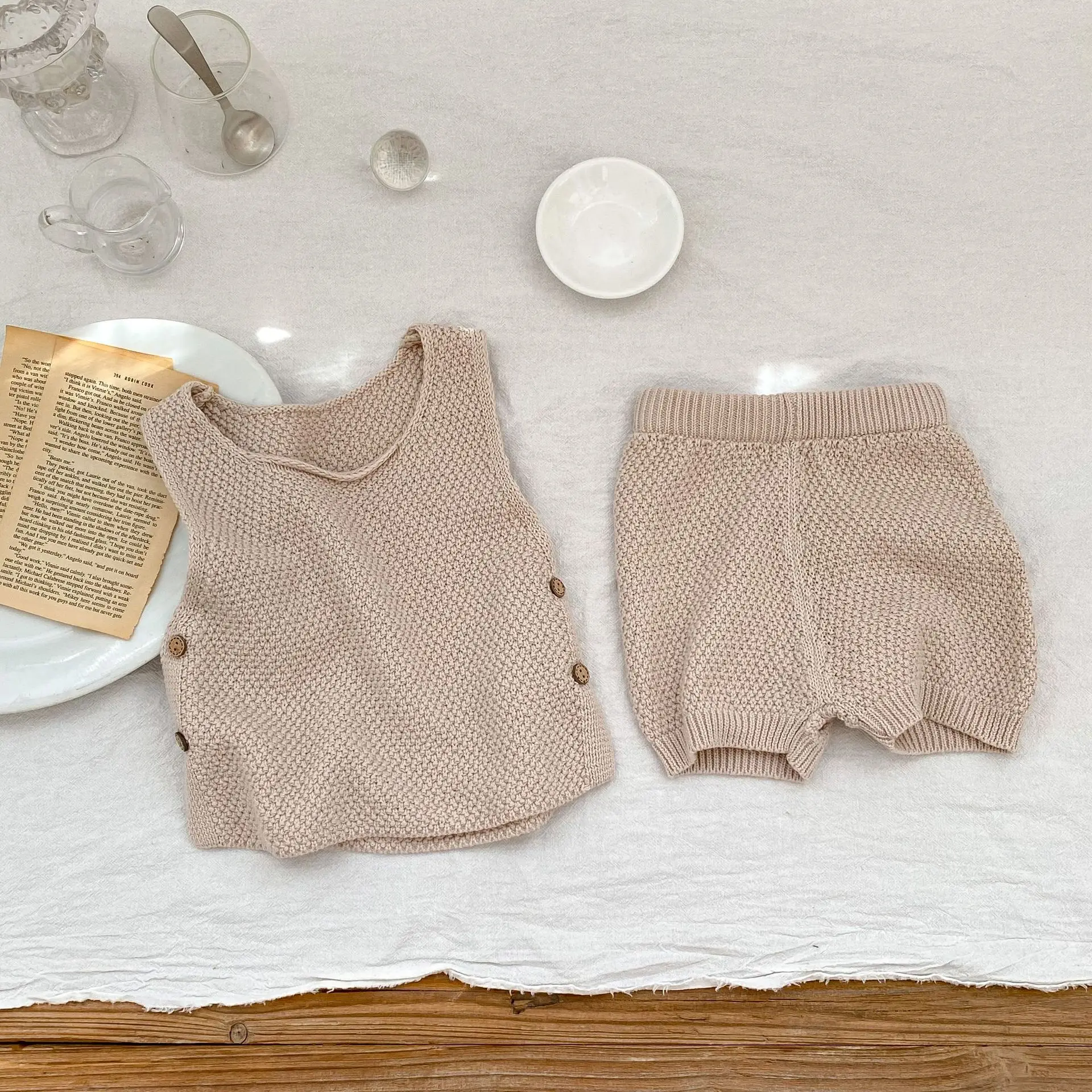 Summer Baby 2-piece Thin Baby Knitted Sweater Top Shorts Baby Clothing Sets
