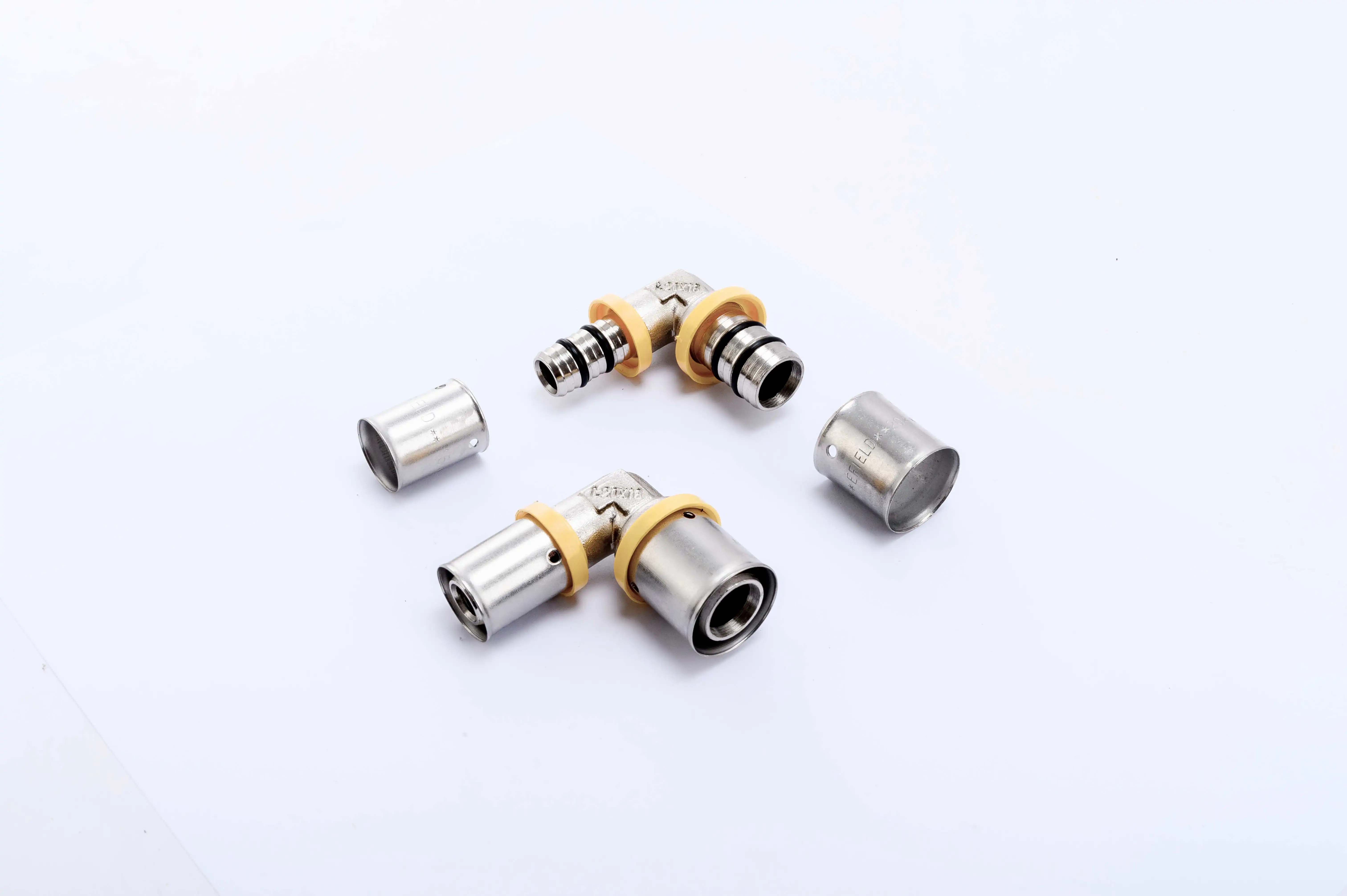 Латунные гидравлические шарнирные фитинги с внутренним коленчатым прессом для pex al трубы 16 мм x 1/2