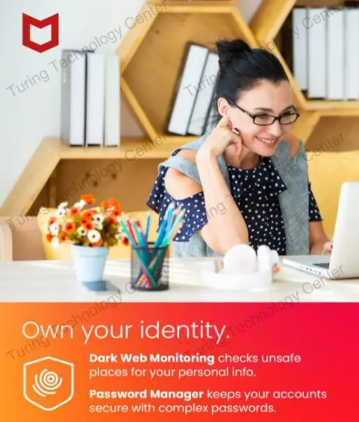 Mcafee LiveSafe PC/MAC Code 1 год подписка безлимитный McAfee компьютерное антивирусное программное обеспечение отправить ключ